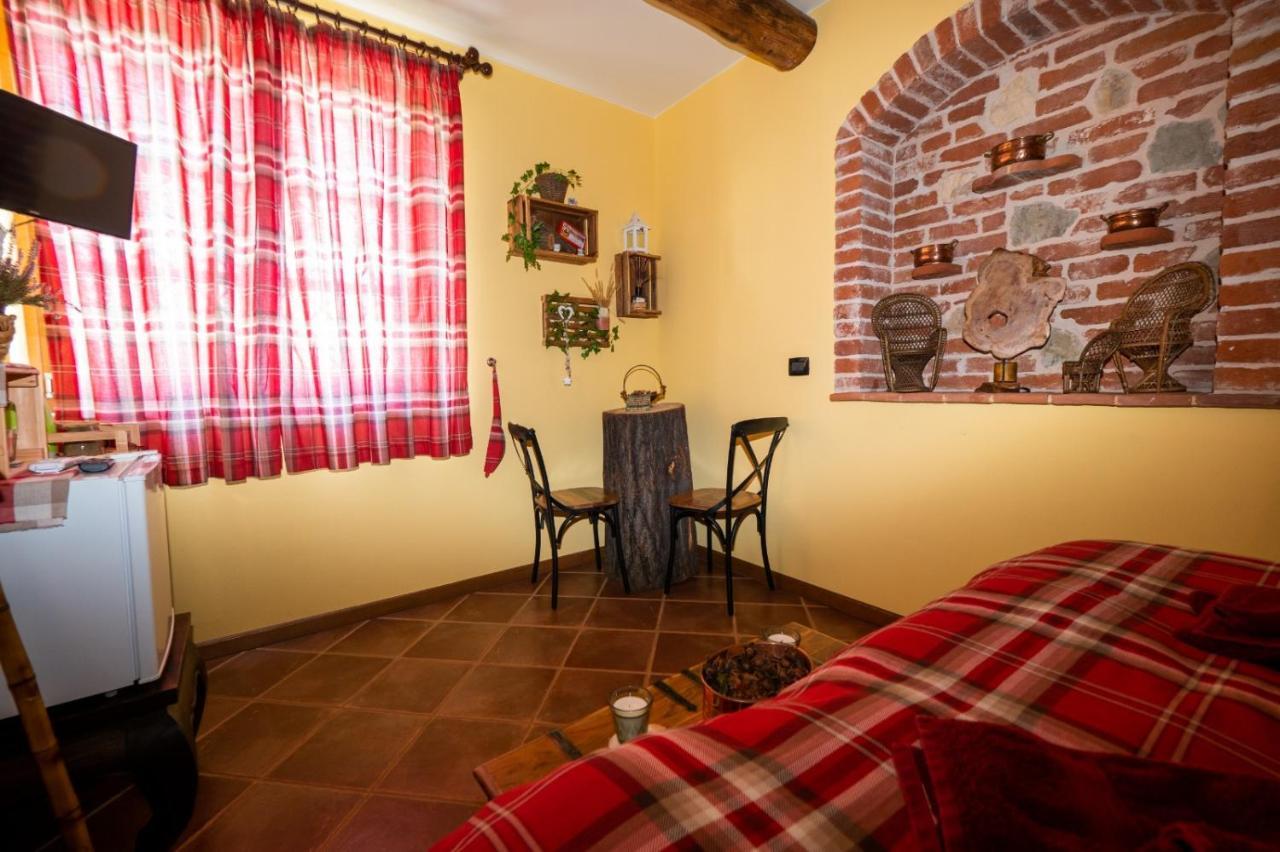 B&B Naturin - Cascina Colombaro Lauriano Extérieur photo